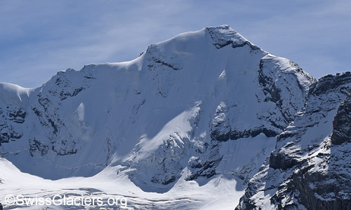 Blüemlisalphorn and north face. Photo taken on 7 September 2025.