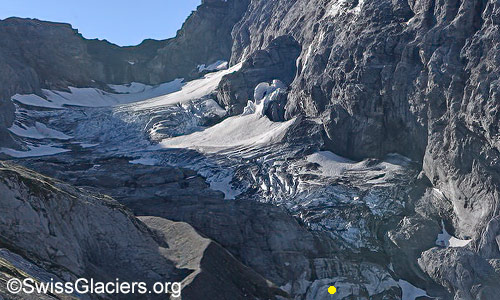 Southern part of the Gamchi Glacier. Photo taken on 7. September 2024.