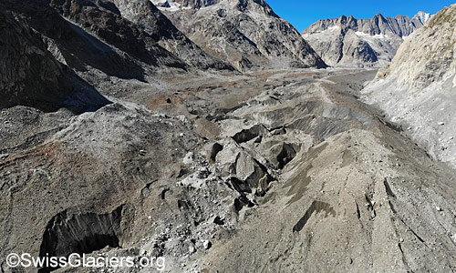 Zerfallserscheinungen im Unteraargletscher am 19. September 2025.