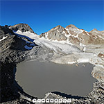 Witenwasserengletscher und östlicher Gletschersee von Nordosten (Luftaufnahme)