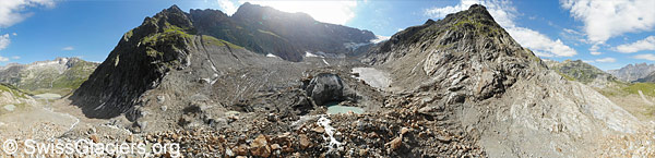 Stein Glacier: Glacier gate and deposits from the rockfall on 18.8.2023
