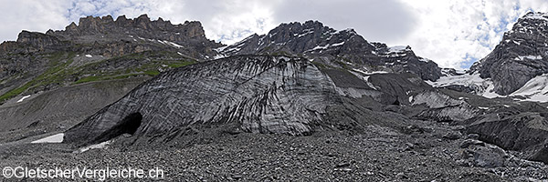 Gamchigletscher: Eisberg am 8.7.2016 Gamchigletscher: Eisberg am 8.7.2016